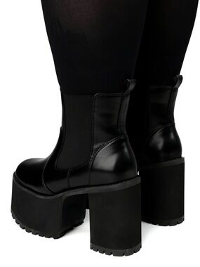 FOXBLOOD platform Chelsea boots